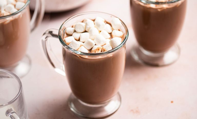 کالری شکلات داغ(هات چاکلت) چقدر است؟