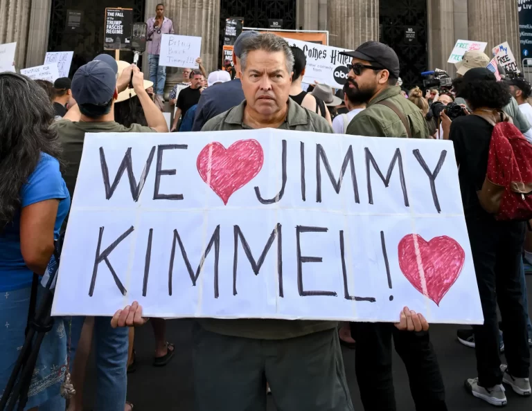 جیمی کیمل لایو سه‌شنبه شب بازمی‌گردد