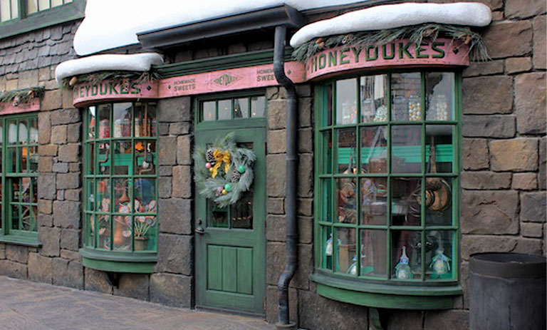 خوراکی‌های عجیب هانی دوکز؛ از شوکو قورباغه‌ای تا شکلات‌های انفجاری