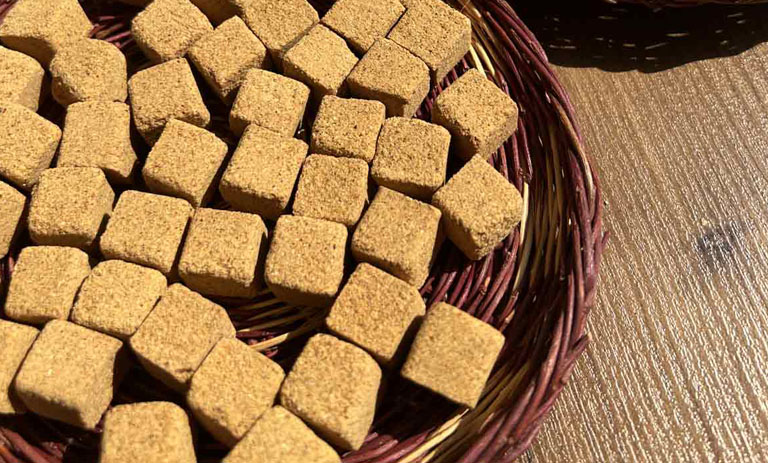 طرز تهیه حبه عناب خانگی؛ جایگزین قند و شکر