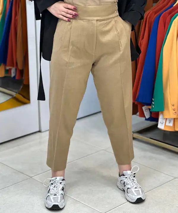 تعبیر خواب شلوار کوتاه برای زن متاهل و باردار و دختر مجرد از روانشناسی