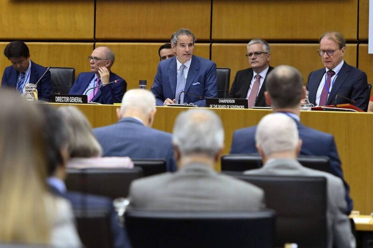 آیا اسنپ‌بک متوقف می‌شود؟ / گمانه‌زنی بلومبرگ درمورد نشست شورای حکام