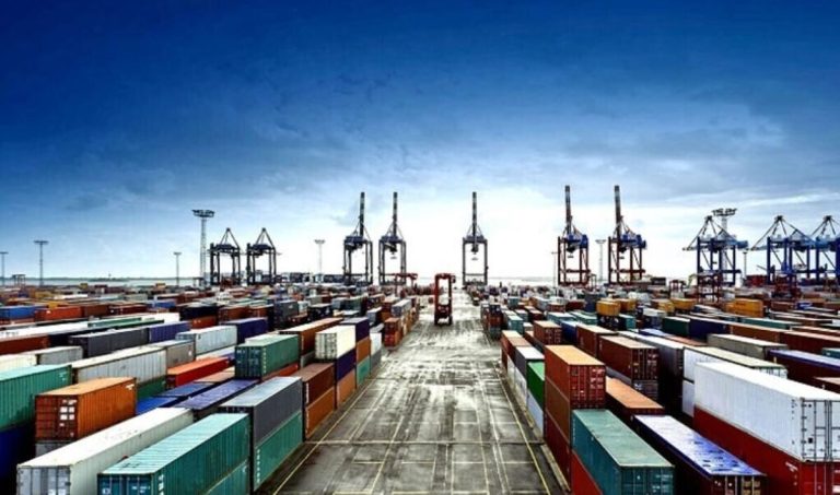 برنامه‌های وزیر اقتصاد برای تحول در مناطق آزاد