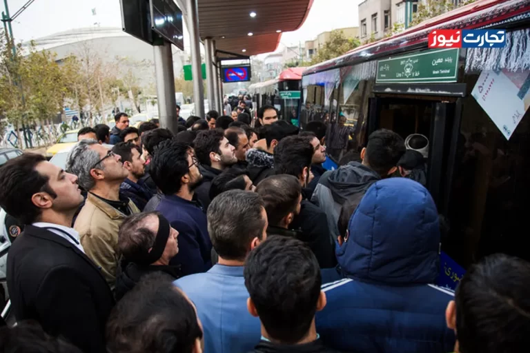 ازدحام در ایستگاه‌های اتوبوس تصویری از ناپایداری مدیریت شهری است