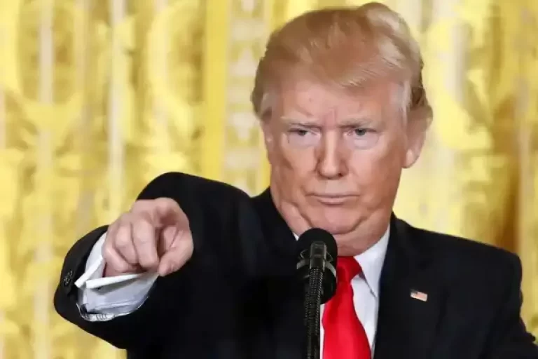 شاید فقط یک اشتباه بوده / امیدوارم این وضعیت به پایان برسد