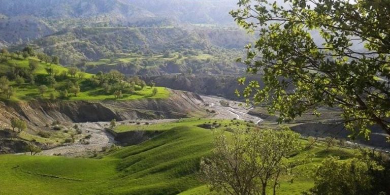 جاهای دیدنی ایلام در تابستان/ جاذبه‌های طبیعی بی‌نظیری که نباید از دست بدهید + عکس