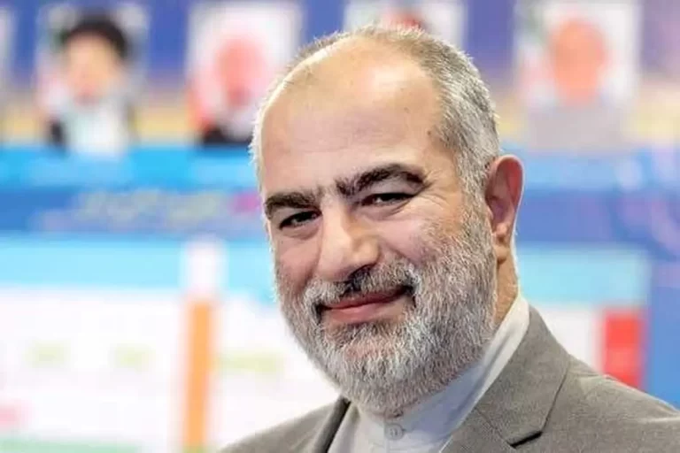 لازم نیست خیلی دنبال قاتلان برجام بگردیم