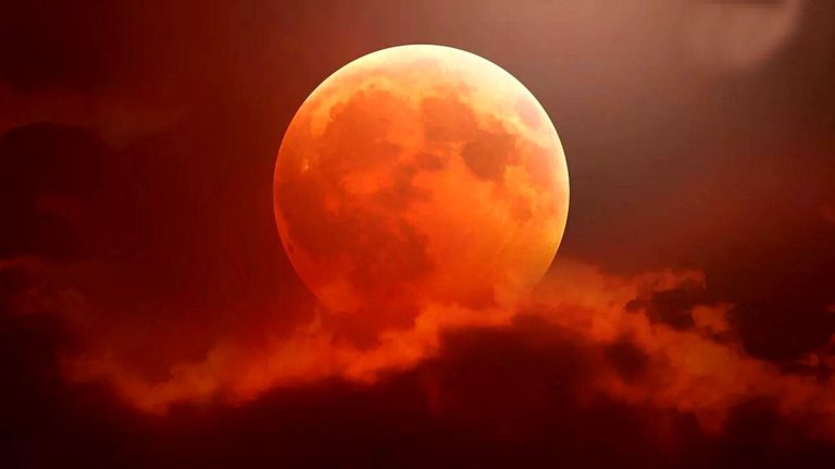 طولانی‌ترین خسوف قرن در ۱۶ شهریور ۱۴۰۴