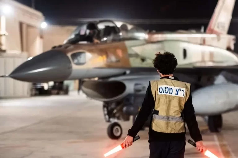 عراق برای حملهٔ احتمالی اسرائیل آماده می‌شود