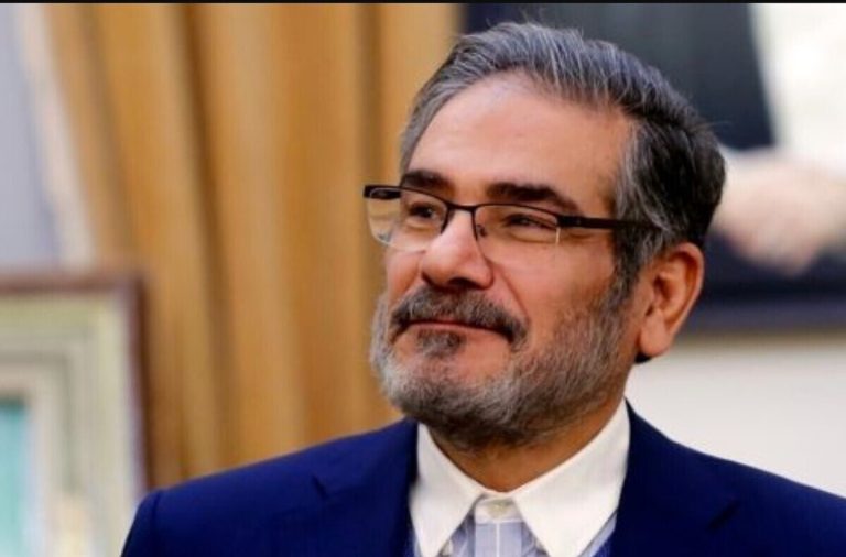 عراقچی برکناری شمخانی را تایید کرد