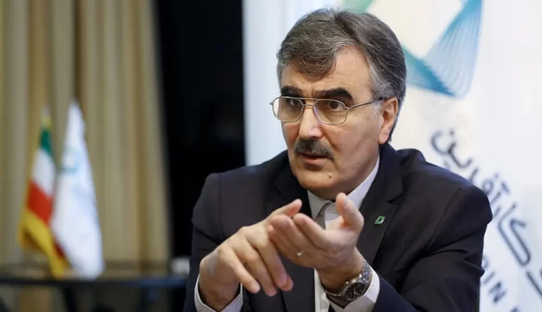 قصدی برای تغییر نرخ‌های رسمی ارز نداریم