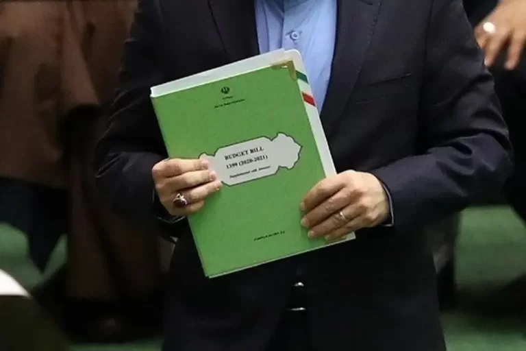 دست تشکل‌های بی‌دستاورد و مریدپرور را از بودجه کشور قطع کنید