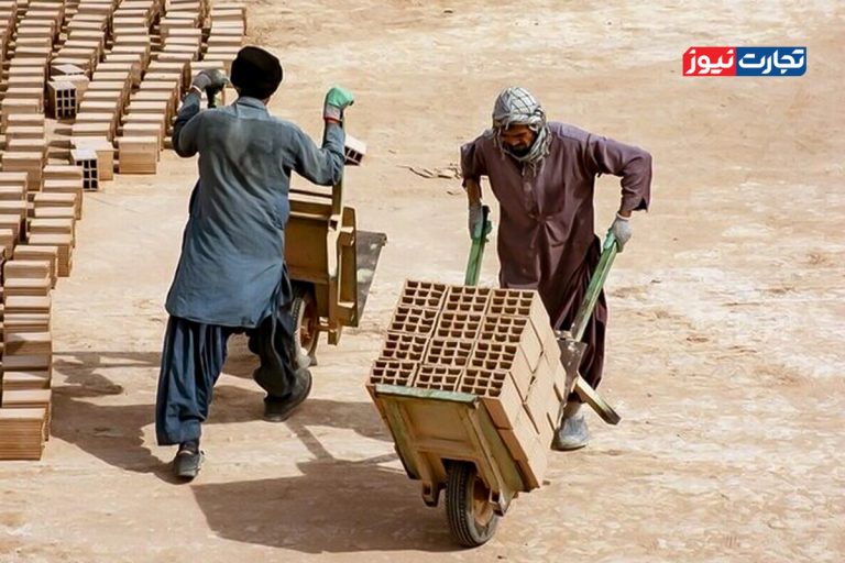 حذف ناگهانی کارگران اتباع واحدهای زیادی را با خطر توقف تولید مواجه کرده است / حقوق ۱۸ میلیونی افغان‌ها در برابر مطالبه ۳۰ میلیونی کارگران ایرانی