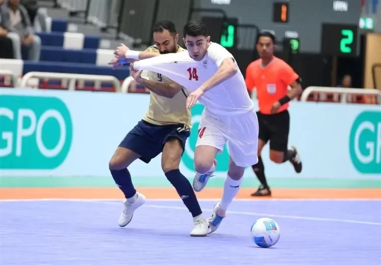 تساویمردان فوتسال ایران مقابل روسیه