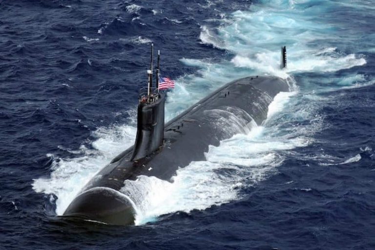 ترامپ مجوز ساخت زیردریایی هسته‌ای برای کره‌جنوبی را صادر کرد