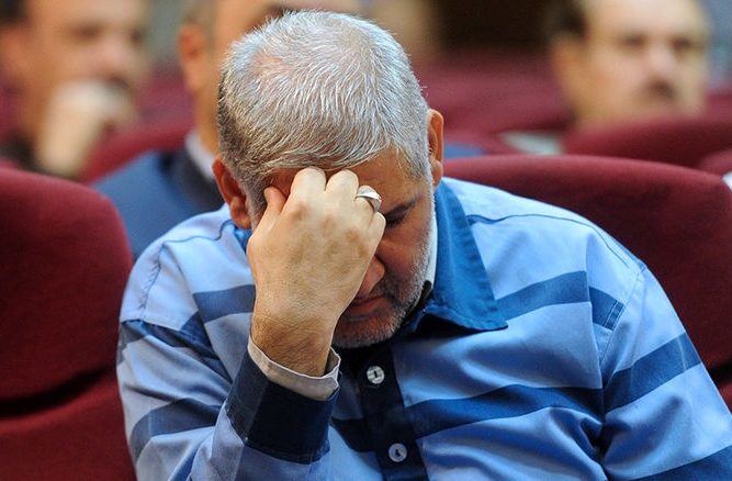 پایگاه خبری تحلیلی اخباربانک – روایت صعود و سقوط «میرعلی» رفت و آمد با اسلحه در بانک مرکزی!