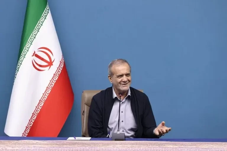 تاکید پزشکیان بر تکمیل خطوط و اتصال ایستگاه‌های قطار حومه‌ای و مترو برای استفاده توأمان مردم