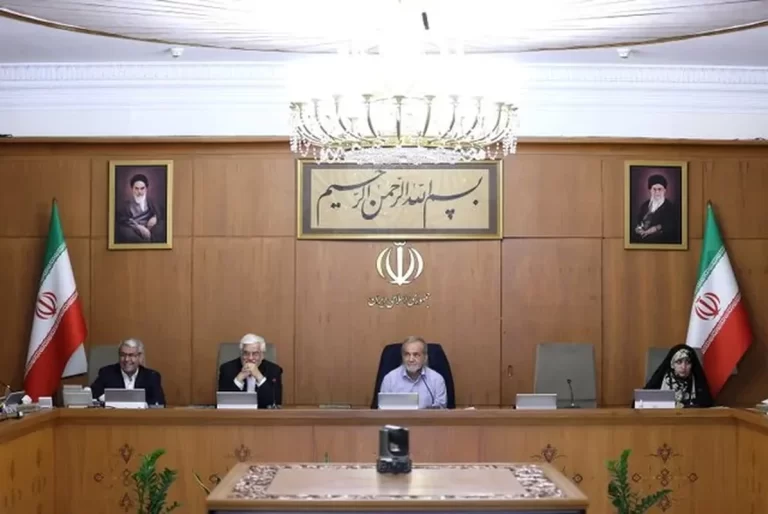 اولین جلسه استانی هیئت دولت در این دوره، در خوزستان برگزار می‌شود