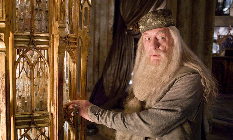 بستنی لیمویی پروفسور دامبلدور؛ دسر جادویی از دنیای هری پاتر