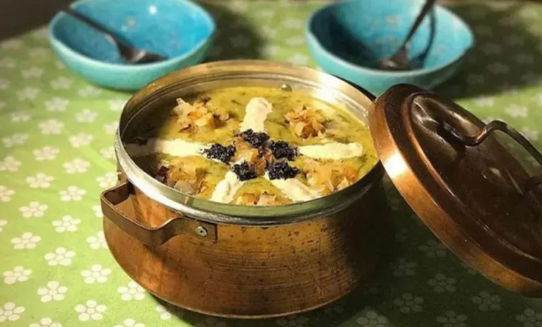 طرز تهیه آش کلونک لرستانی؛ غذای مقوی برای پاییز