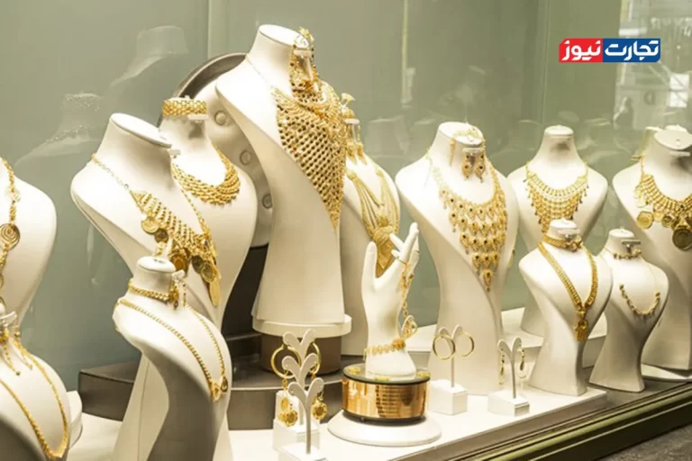 ریزش قیمت طلا و سکه در شروع هفته / تنگنای دلاری بازار طلا + جدول قیمت‌ها