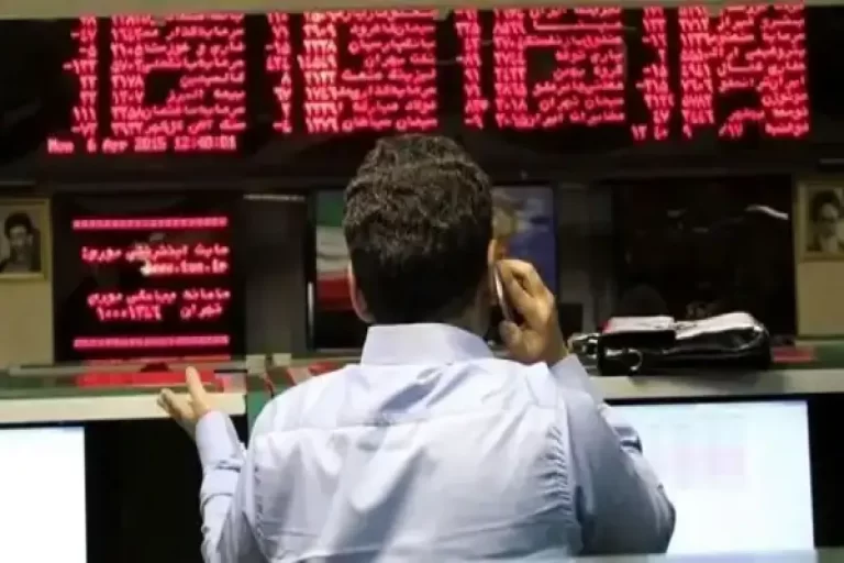 بورس‌ها فردا فعال هستند