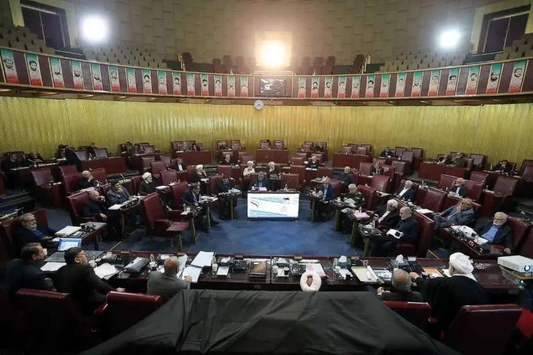 هیچ شرطی از مصوبهٔ مجلس دربارهٔ سی‌اف‌تی حذف نشده است