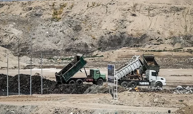 چرا کارشناسان محیط زیست هم امکان بازدید ازسایت پسماند آرادکوه را ندارند؟