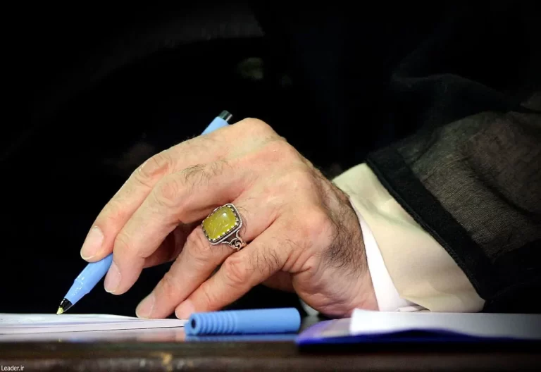 رهبر انقلاب درگذشت فرزند حجت‌الاسلام صدیقی را تسلیت گفت