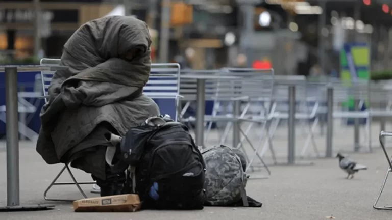 زیر پوست رفاه غرب چه می‌گذرد؟