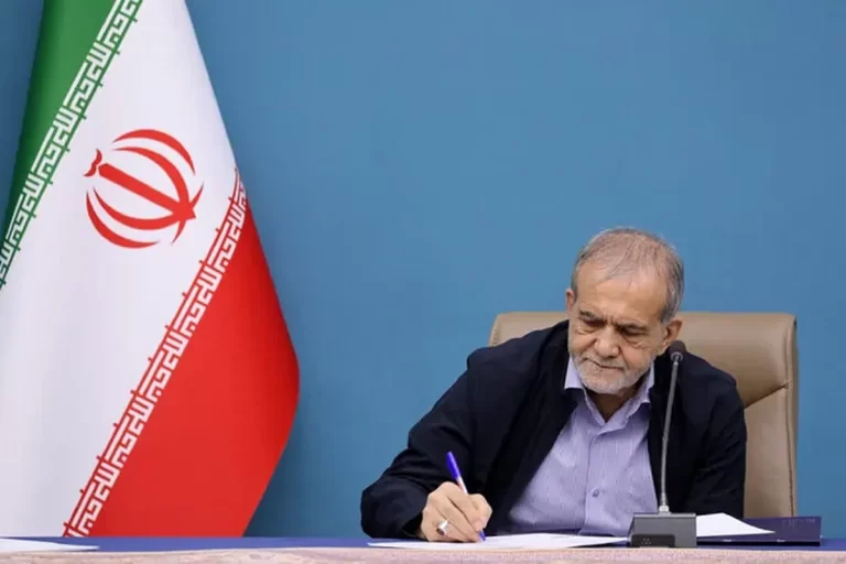 باید کتاب را جدی بگیریم