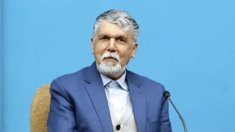 مشکل تأمین کاغذ نشریات به‌زودی حل می‌شود