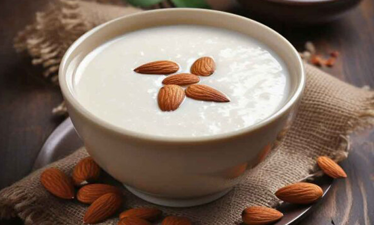 طرز تهیه حریره بادام؛ مناسب کودکان و بزرگسالان