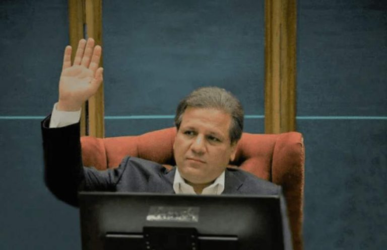 پایگاه خبری تحلیلی اخباربانک – علی انصاری در بانک مرکزی هم نفوذ کرد