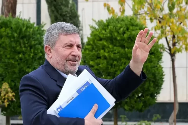 مهم‌ترین وظیفه ما ایجاد امید برای مردم است