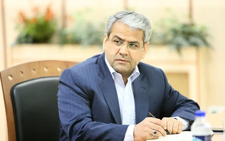 بسته دیپلماسی استانی و تفویض برخی اختیارات به استانداران در دولت دسته‌بندی شده است