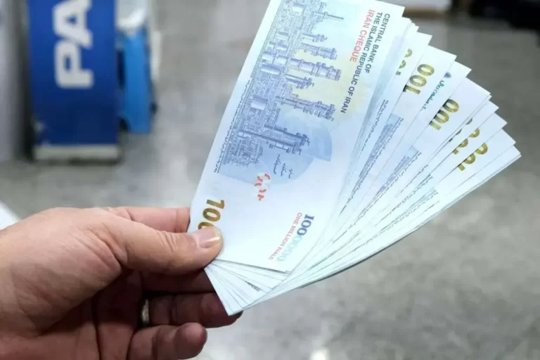 چرا نصف حقوق شاغلین در روز بازنشستگی، یک‌باره قطع می‌شود؟