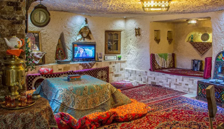 اختصاص ۱۴ همت برای توسعه بوم‌گردی در استان‌ها/ قیمت‌گذاری اقامتگاه‌ها درجه‌بندی شد