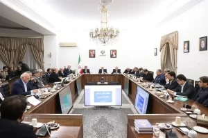 خود تولیدکنندگان لبنیات قیمت را متعادل کنند