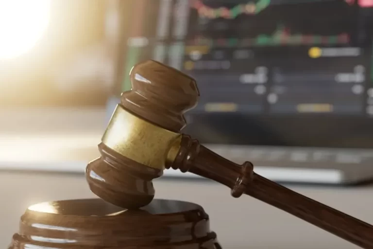 توقیف 1298 پرونده اوراق بهادار در آبان ماه 1404