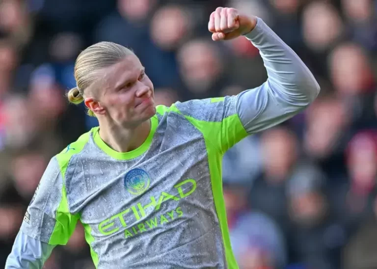 باخت ۰-۳ کریستال پالاس مقابل منچستر سیتی؛ پپ روی دوش هالند!