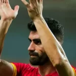 وضعیت عجیب فولاد گلمحمدی؛ از دقیقه ۲۰ ، ده نفره شد!