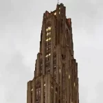 کلیسای جامعه دانشگاه پیتسبورگ، از برجستهترین سازههای آموزشی جهان