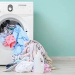 راهنمای کامل شستشوی صحیح لباسها و افزایش عمر مفید آنها