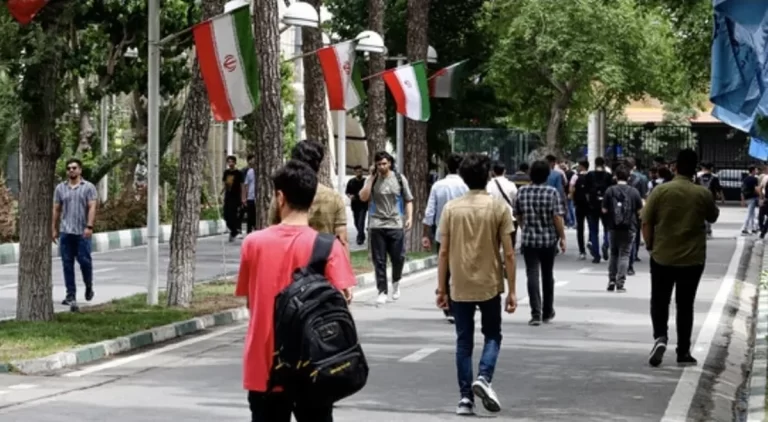 دانشجویان رفاه‌کارت ۶ میلیونی می‌گیرند