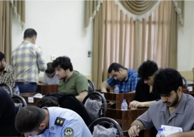 چه کسانی نمی توانند در آزمون کارشناسی ارشد ۱۴۰۵ ثبت نام کنند