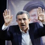 آیا احمدی‌نژاد ممنوع‌المصاحبه است؟ / پاسخ صریح او خطاب به خبرنگار حاشیه‌ساز شد