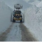 بارش نیم متری برف در اصفهان+ فیلم