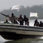 تلاش برای گروگانگیری و ربودن یک کشتی ایرانی در آب‌های سرزمینی