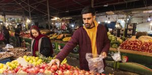 تهرانی‌ها نگران تامین میوه و آجیل شب یلدا نباشند+ فیلم